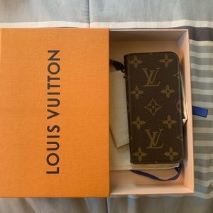 iPhone Louis Vuitton Case